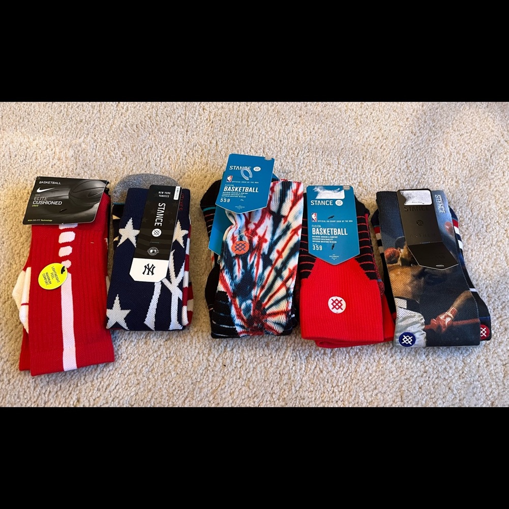 5 pairs of mens size M (6-8) brand new basketball socks